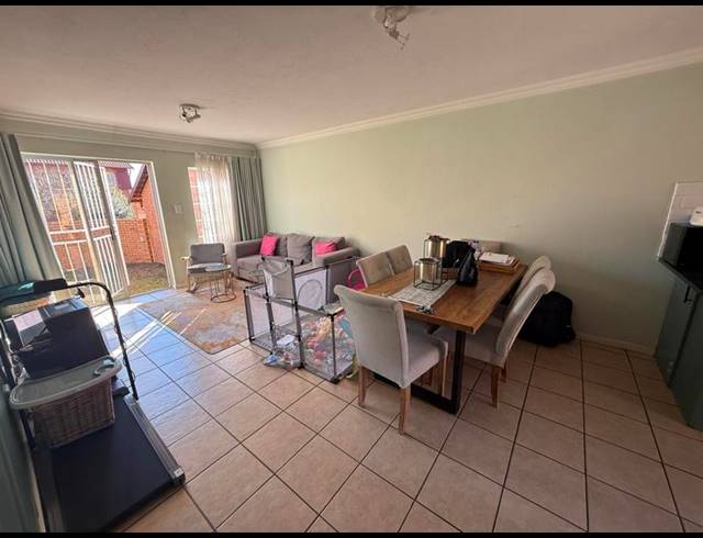 2 BEDROOM APARTMENT FOR SALE IN THE REEDS